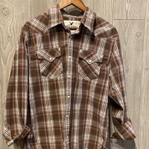 Men’s AE Plaid button down shirt size L.